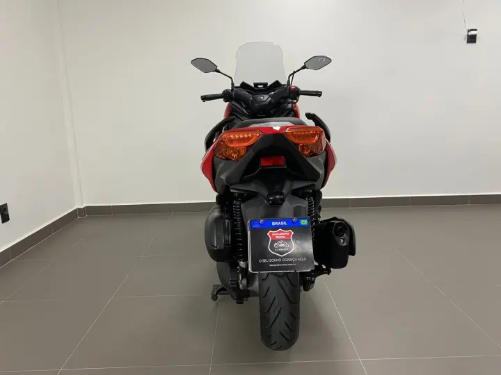 YAMAHA XMAX ABS