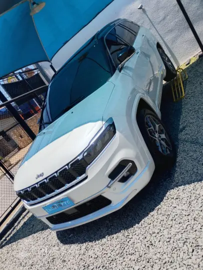 Commander 1.3 16V 4P FLEX T270 OVERLAND TURBO AUTOMÁTICO