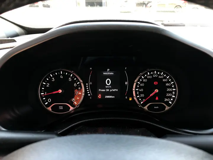 Renegade 1.8 16V Flex 4P Automático