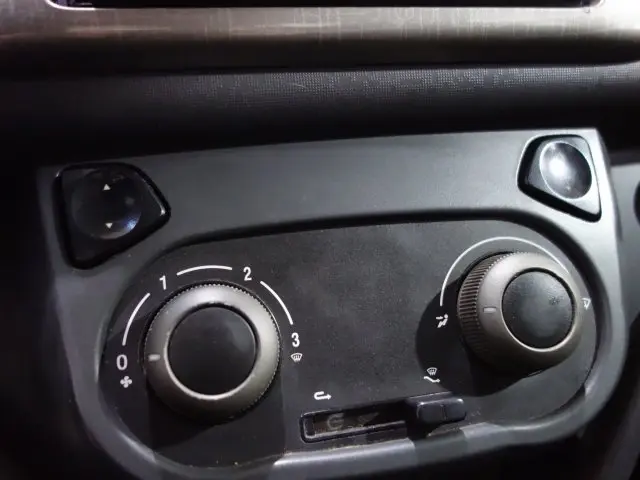 UNO - 1.0 EVO WAY 8V 4P MANUAL