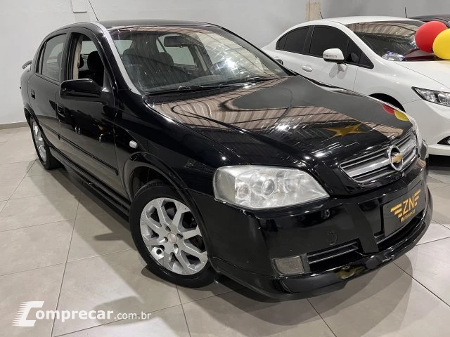 ASTRA HATCH - 2.0 MPFI ADVANTAGE 8V 4P MANUAL