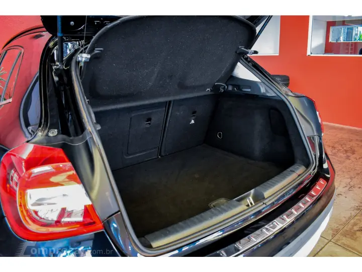 GLA 200 1.6 CGI FLEX STYLE 7G-DCT