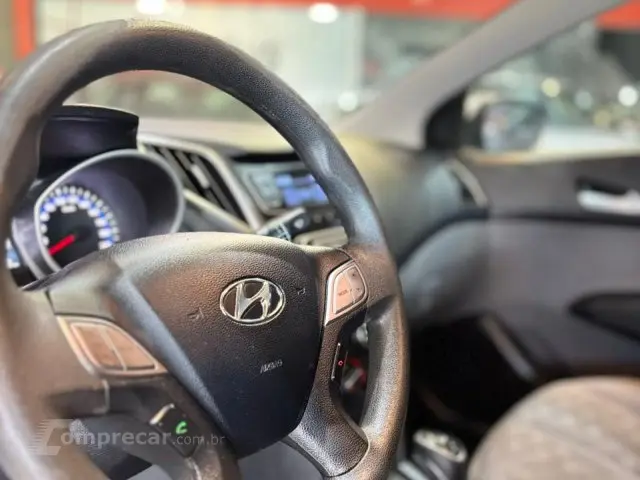 HB20S - 1.6 COMFORT PLUS 16V 4P AUTOMÁTICO