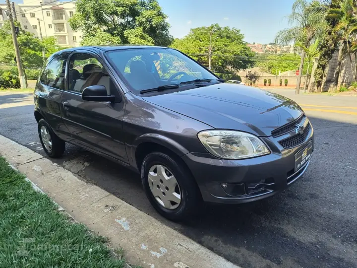 CELTA 1.0 MPFI LS 8V