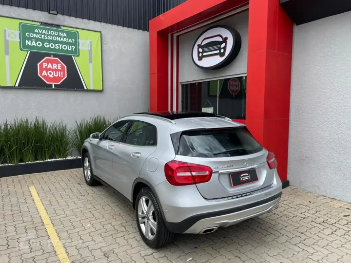 GLA 200 1.6 CGI VISION 16V TURBO FLEX 4P AUTOMÁTICO