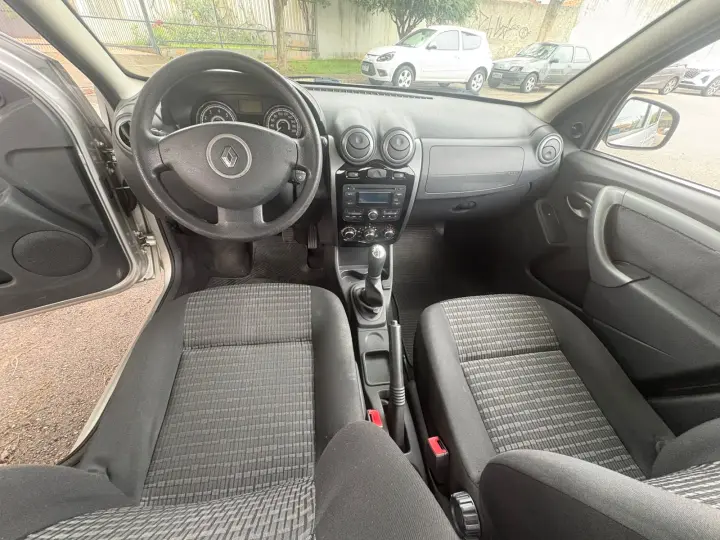 SANDERO 1.6 Expression 8V