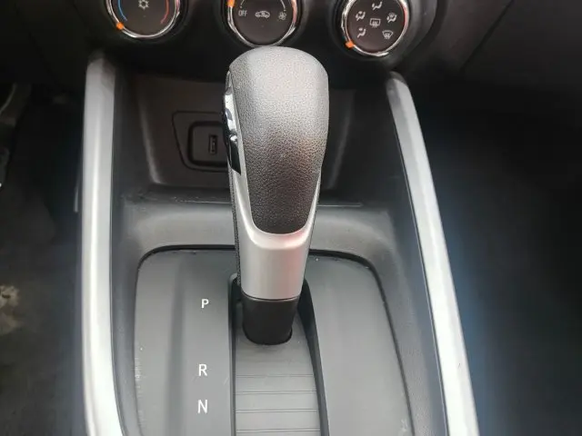 ONIX - 1.0 TURBO PREMIER AUTOMÁTICO