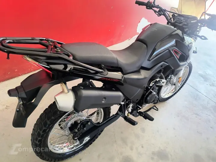 Shineray SHI 175 Carburada