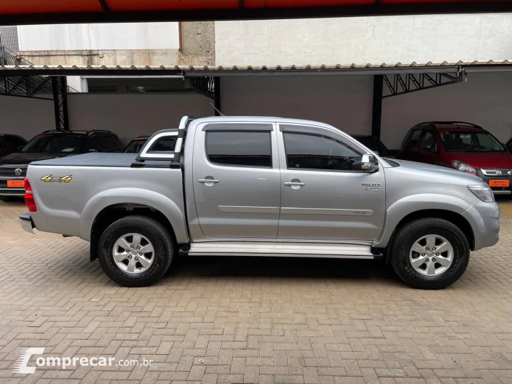 Hilux Caminhonete 2.7 16V 4P SRV FLEX 4X4  CABINE DUPLA AUTO