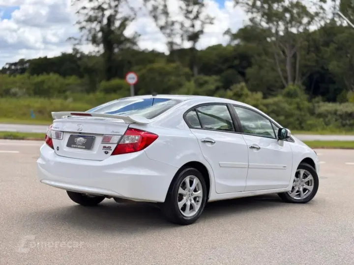 CIVIC 2.0 EXR 16V FLEX 4P AUTOMÁTICO