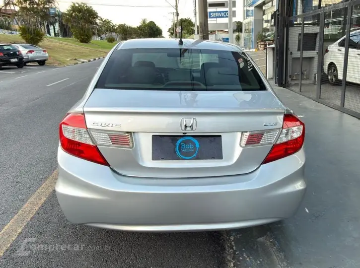 Civic Sedan LXS 1.8/1.8 Flex 16V Aut. 4p