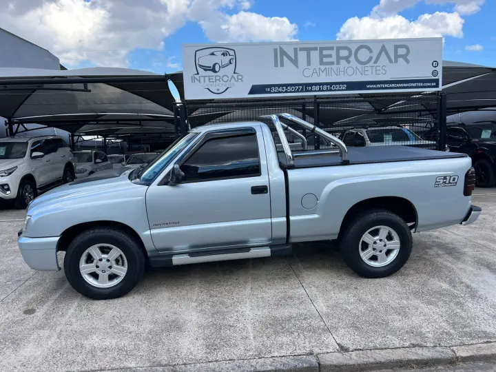 S10 2.4 MPFI Advantage 4X2 CS 8V