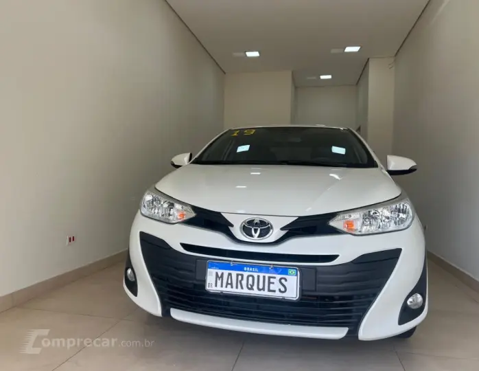 YARIS 1.5 16V Sedan XL