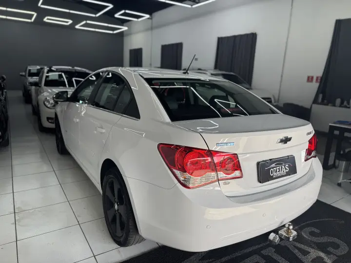 CRUZE 1.8 LT 16V