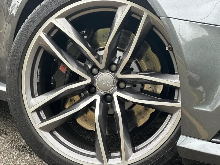 RS6 4.0 AVANT V8 32V BI-TURBO GASOLINA 4P TIPTRONIC