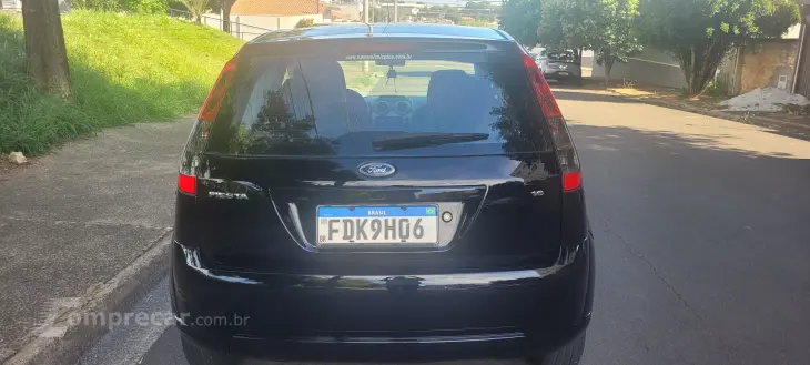 FIESTA 1.6 MPI Class Hatch 8V