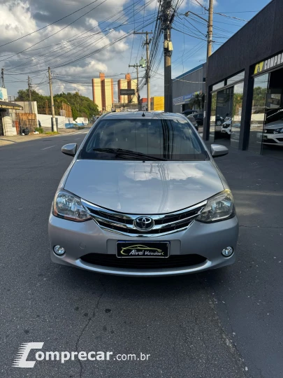 ETIOS 1.5 XS Sedan 16V