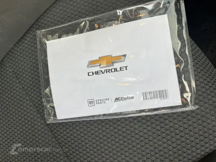 Onix Hatch 1.0 4P FLEX LT PLUS