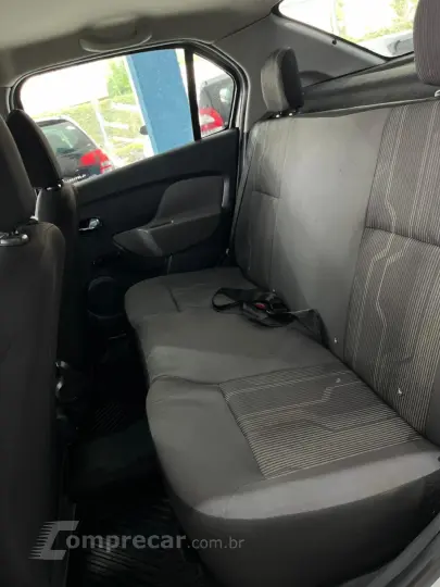 LOGAN 1.0 Authentique 16V