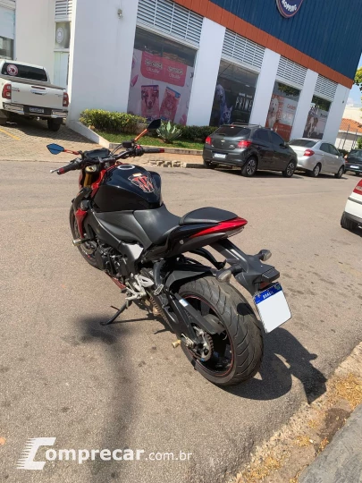 GSX 1000
