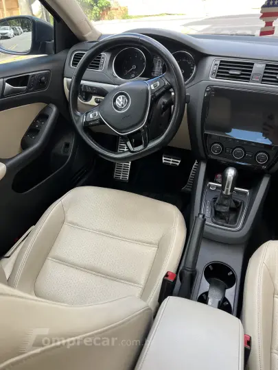 JETTA 1.4 16V TSI Comfortline