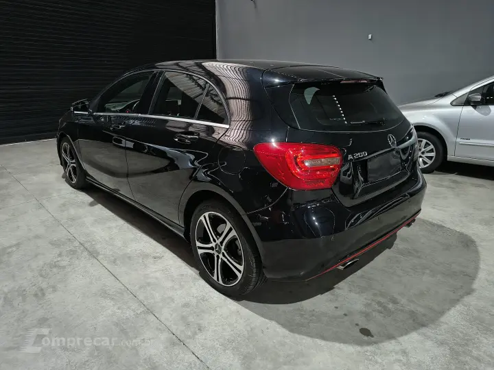 A 200 1.6 Turbo Urban 16V