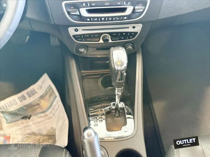 FLUENCE 2.0 DYNAMIQUE 16V FLEX 4P AUTOMÁTICO