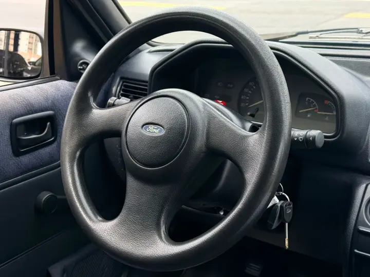 FIESTA 1.0 MPI Hatch 8V