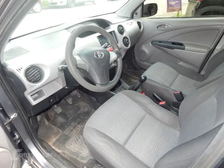 ETIOS 1.3 XS 16V