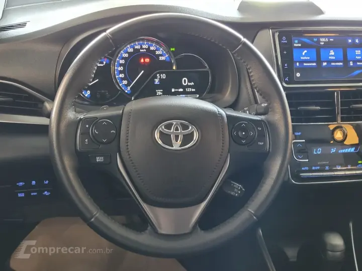 YARIS XS Sedan 1.5 Flex 16V 4p Aut.