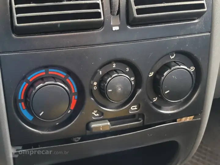 Siena EL Celeb. 1.4 mpi Fire Flex 8V 4p