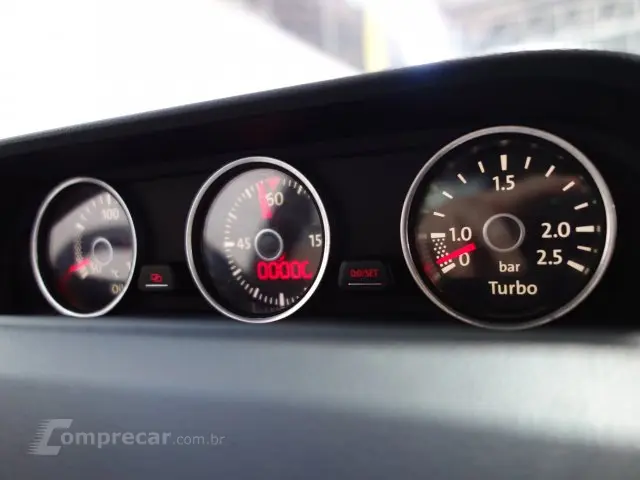 FUSCA - 2.0 TSI 16V 2P AUTOMÁTICO