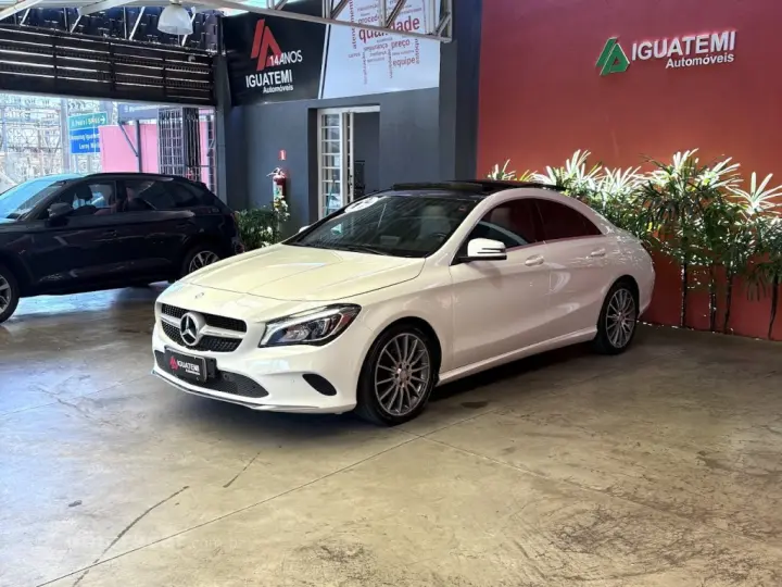 CLA 200 1.6 VISION 16V FLEX 4P AUTOMÁTICO