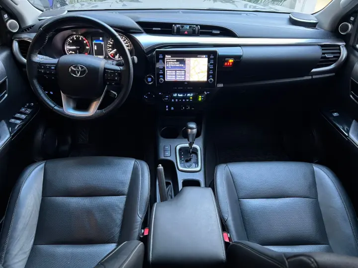 HILUX 2.8 D-4d Turbo CD SRX 4X4