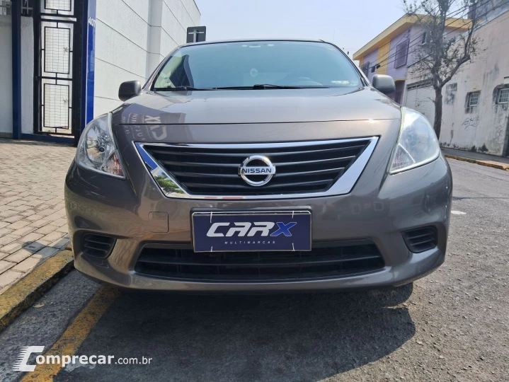 Versa Sedan 1.6 16V 4P FLEX SV