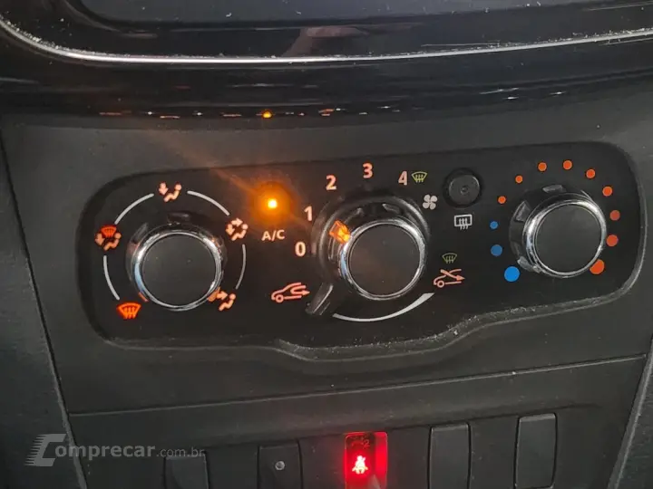 LOGAN 1.0 12V SCE FLEX ZEN MANUAL