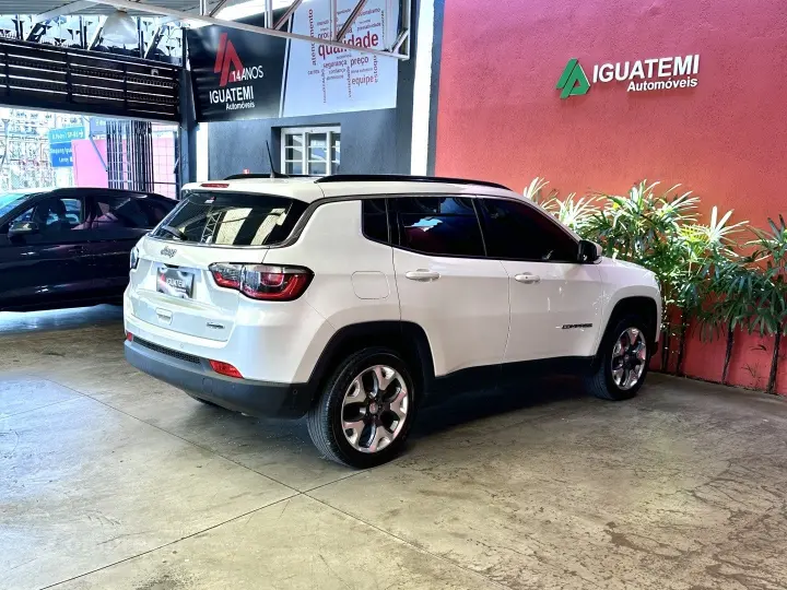 COMPASS 2.0 16V FLEX LONGITUDE AUTOMÁTICO