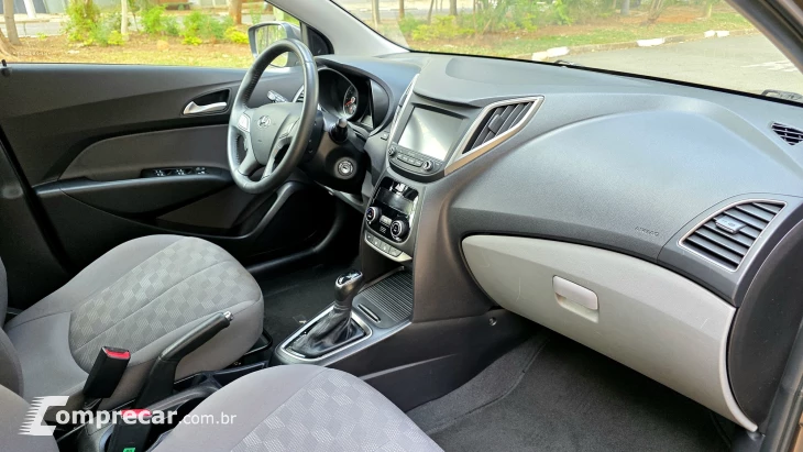 HB20 1.6 Premium 16V