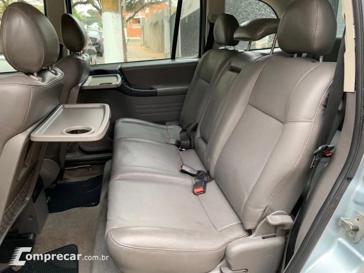 ZAFIRA 2.0 MPFI ELITE 8V FLEX 4P AUTOMÁTICO