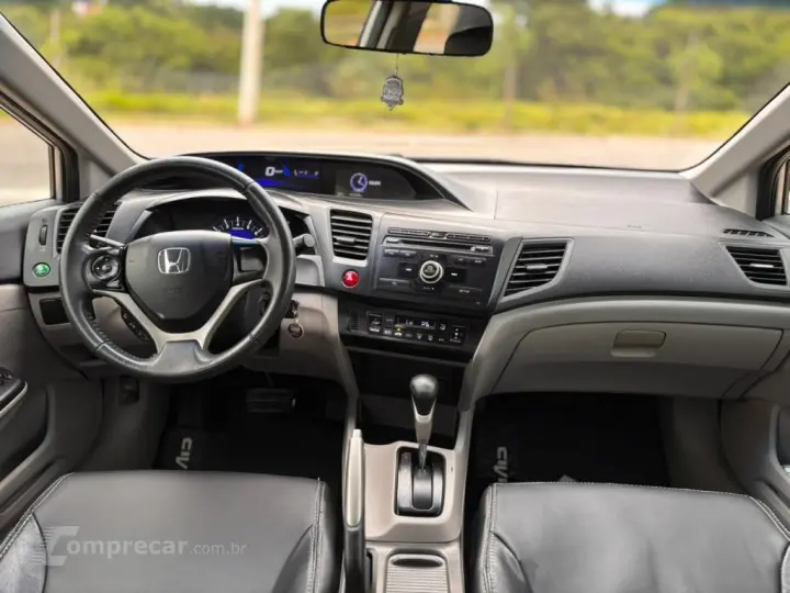 CIVIC 1.8 LXS 16V FLEX 4P AUTOMÁTICO