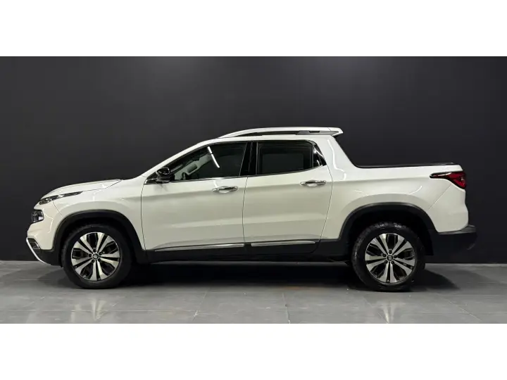 TORO 2.0 16V TURBO DIESEL VOLCANO 4WD AT9