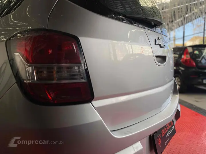 SPIN 1.8 LT 8V FLEX 4P MANUAL