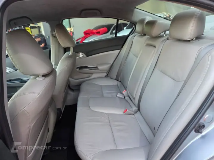 Civic Sedan LXR 2.0 Flexone 16V Aut. 4p