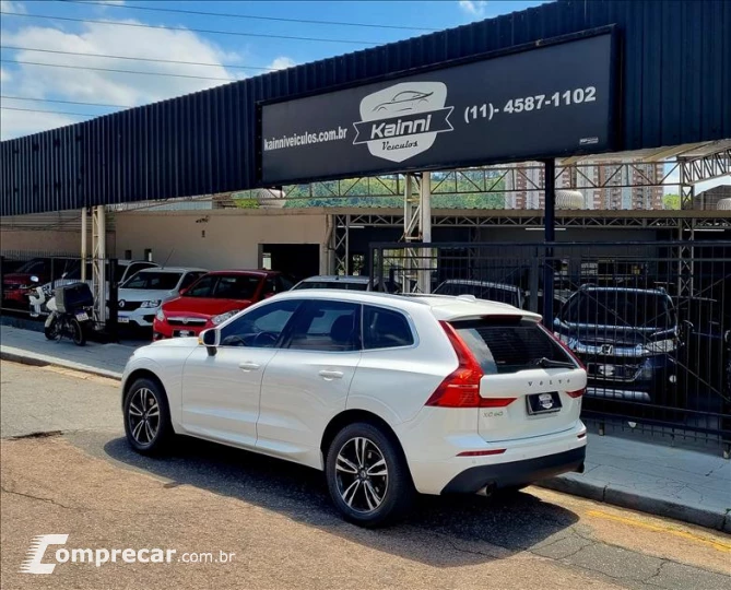 XC60 2.0 T5 Momentum AWD Geartronic