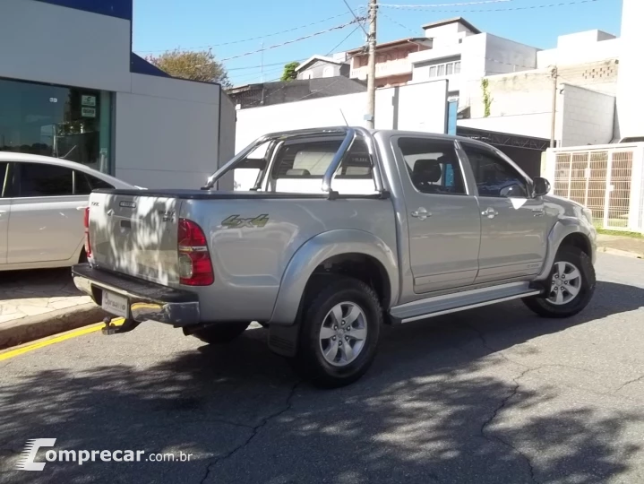 HILUX 2.7 SRV 4X4 CD 16V