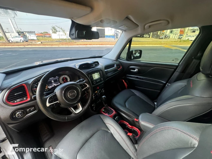 RENEGADE 2.0 16V TURBO DIESEL TRAILHAWK 4P 4X4 AUTOMÁTICO