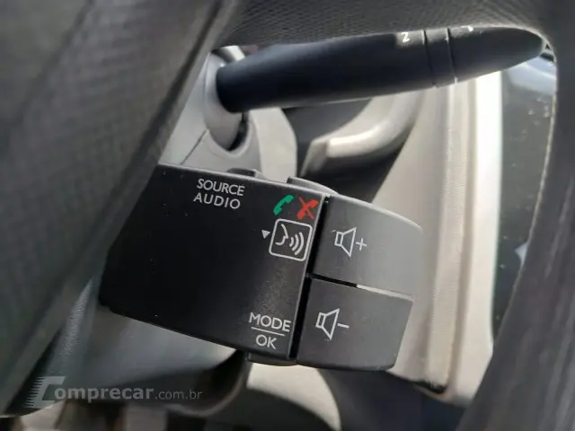 SANDERO - 1.6 EXPRESSION 8V 4P MANUAL