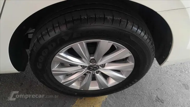 VIRTUS 1.0 170 TSI MANUAL