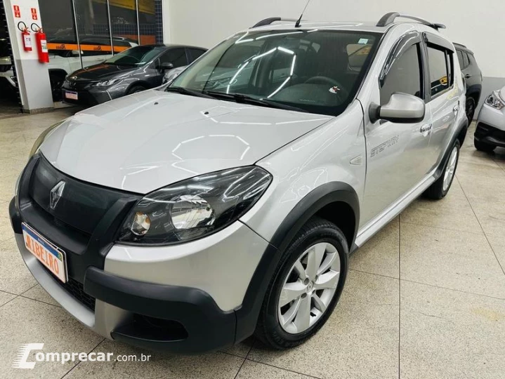 SANDERO STEPWAY