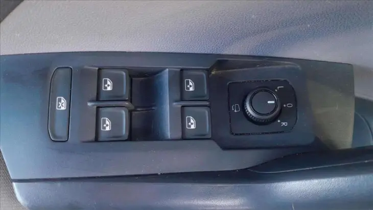 T-CROSS 1.0 200 TSI TOTAL FLEX AUTOMÁTICO
